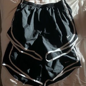 NIKE SHORTS !!!! 4 pairs, $ 20 each or 2 for $35